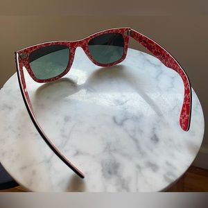 Ray ban 2140 Wayfarer sunglasses